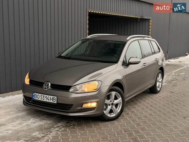 Серый Фольксваген Гольф, объемом двигателя 1.6 л и пробегом 267 тыс. км за 8800 $, фото 1 на Automoto.ua