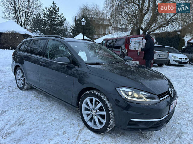 Серый Фольксваген Гольф, объемом двигателя 2 л и пробегом 229 тыс. км за 14900 $, фото 1 на Automoto.ua