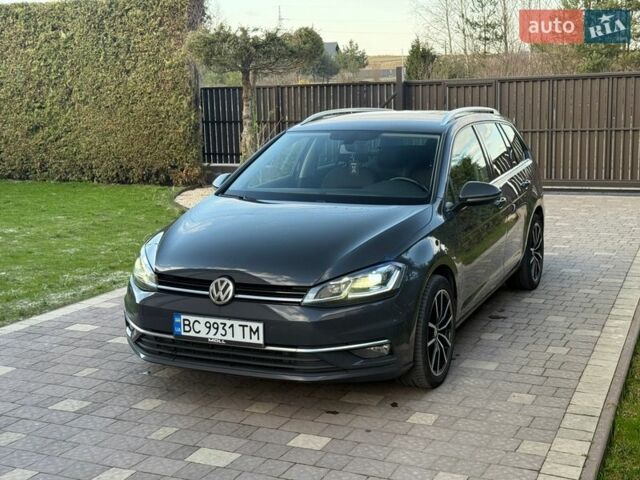 Серый Фольксваген Гольф, объемом двигателя 1.97 л и пробегом 283 тыс. км за 14900 $, фото 1 на Automoto.ua