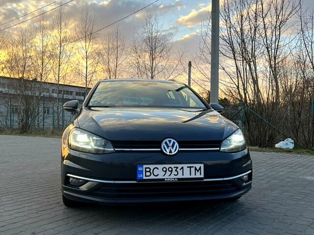 Сірий Фольксваген Гольф, об'ємом двигуна 2 л та пробігом 255 тис. км за 14300 $, фото 1 на Automoto.ua