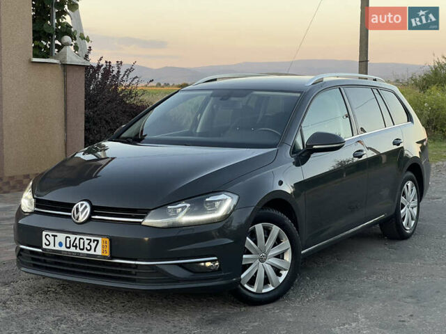 Серый Фольксваген Гольф, объемом двигателя 1.97 л и пробегом 309 тыс. км за 14200 $, фото 1 на Automoto.ua