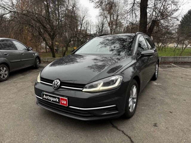 Серый Фольксваген Гольф, объемом двигателя 2 л и пробегом 249 тыс. км за 14990 $, фото 1 на Automoto.ua