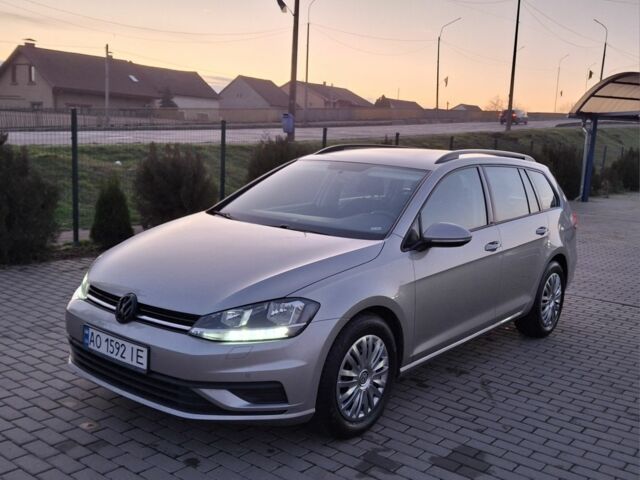 Серый Фольксваген Гольф, объемом двигателя 1.6 л и пробегом 187 тыс. км за 11900 $, фото 1 на Automoto.ua