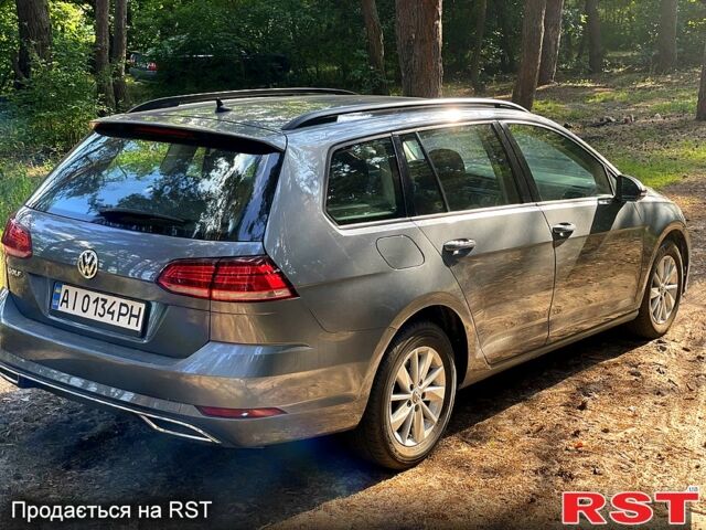 Сірий Фольксваген Гольф, об'ємом двигуна 1.4 л та пробігом 8700 тис. км за 12900 $, фото 1 на Automoto.ua