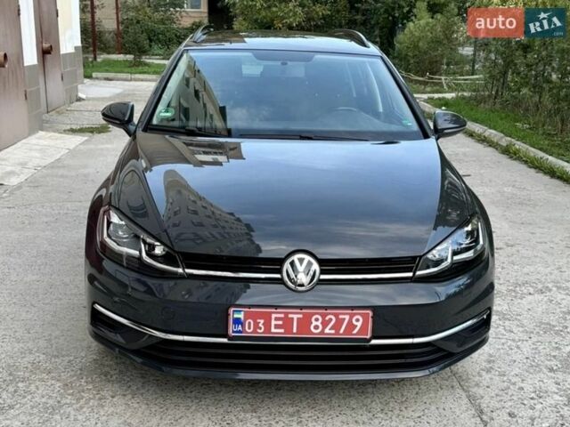 Серый Фольксваген Гольф, объемом двигателя 1.6 л и пробегом 195 тыс. км за 14900 $, фото 1 на Automoto.ua
