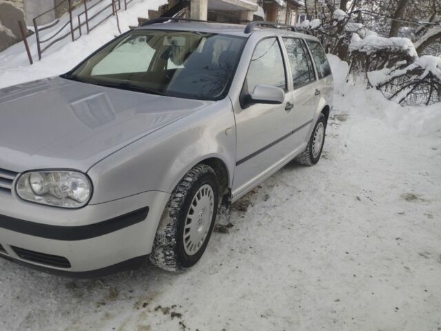 Серый Фольксваген Гольф, объемом двигателя 0 л и пробегом 275 тыс. км за 3378 $, фото 1 на Automoto.ua