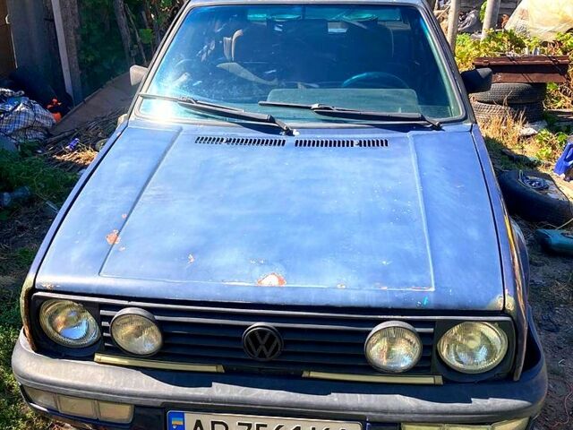 Синий Фольксваген Гольф, объемом двигателя 1.6 л и пробегом 340 тыс. км за 1200 $, фото 1 на Automoto.ua