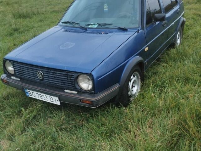 Синий Фольксваген Гольф, объемом двигателя 1.6 л и пробегом 300 тыс. км за 1000 $, фото 1 на Automoto.ua