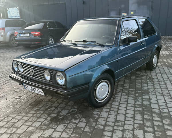 Синий Фольксваген Гольф, объемом двигателя 1.6 л и пробегом 300 тыс. км за 899 $, фото 1 на Automoto.ua