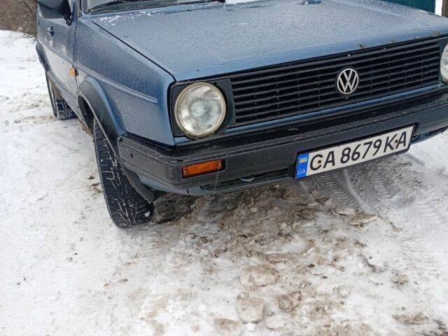 Синий Фольксваген Гольф, объемом двигателя 1.6 л и пробегом 250 тыс. км за 1650 $, фото 1 на Automoto.ua