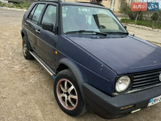 Синий Фольксваген Гольф, объемом двигателя 1.59 л и пробегом 200 тыс. км за 1800 $, фото 1 на Automoto.ua