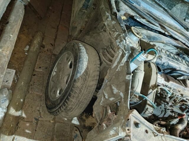 Синий Фольксваген Гольф, объемом двигателя 1.6 л и пробегом 1000 тыс. км за 500 $, фото 1 на Automoto.ua