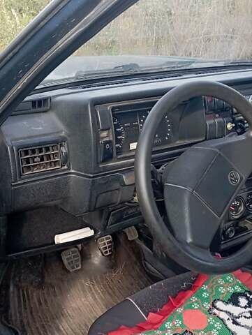 Синий Фольксваген Гольф, объемом двигателя 1.59 л и пробегом 280 тыс. км за 700 $, фото 1 на Automoto.ua