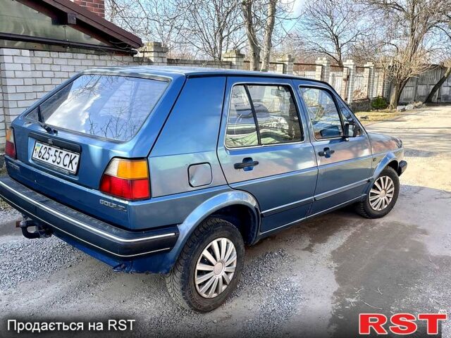 Синий Фольксваген Гольф, объемом двигателя 1.6 л и пробегом 215 тыс. км за 1450 $, фото 1 на Automoto.ua