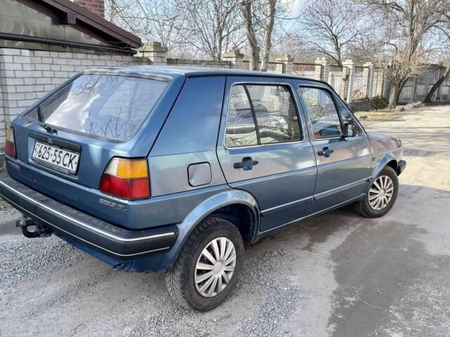 Синий Фольксваген Гольф, объемом двигателя 1.6 л и пробегом 215 тыс. км за 1450 $, фото 1 на Automoto.ua