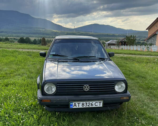 Синий Фольксваген Гольф, объемом двигателя 1.6 л и пробегом 300 тыс. км за 1600 $, фото 1 на Automoto.ua