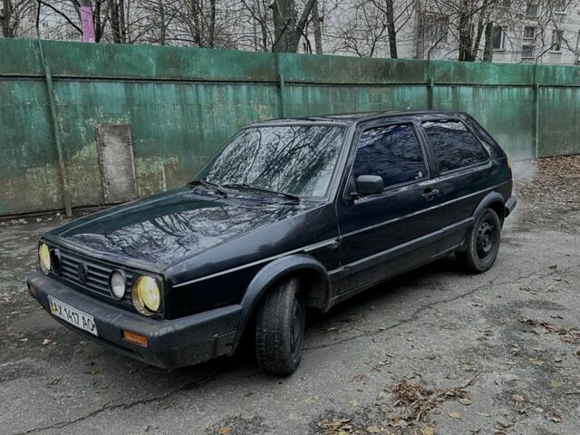 Синий Фольксваген Гольф, объемом двигателя 1.8 л и пробегом 386 тыс. км за 950 $, фото 1 на Automoto.ua