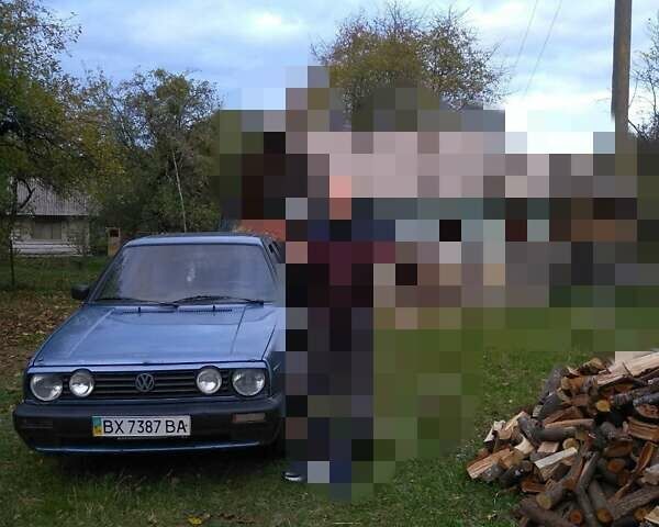 Синій Фольксваген Гольф, об'ємом двигуна 1.78 л та пробігом 200 тис. км за 500 $, фото 1 на Automoto.ua