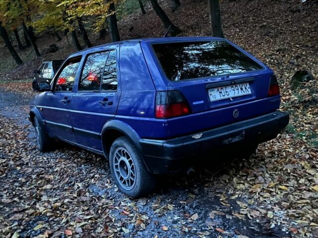 Синий Фольксваген Гольф, объемом двигателя 1 л и пробегом 2 тыс. км за 620 $, фото 1 на Automoto.ua