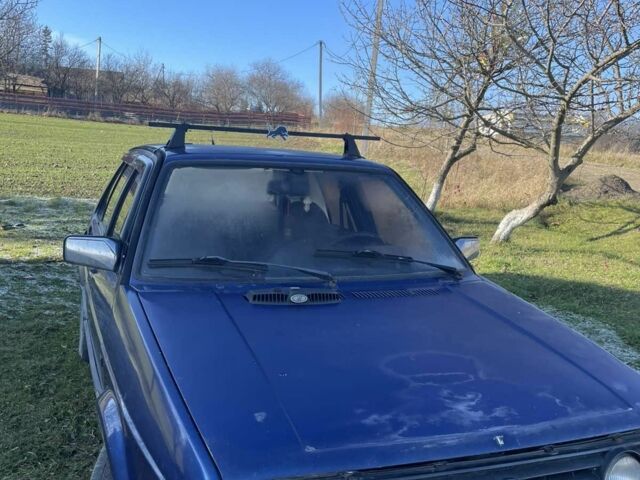 Синій Фольксваген Гольф, об'ємом двигуна 1 л та пробігом 1 тис. км за 700 $, фото 1 на Automoto.ua