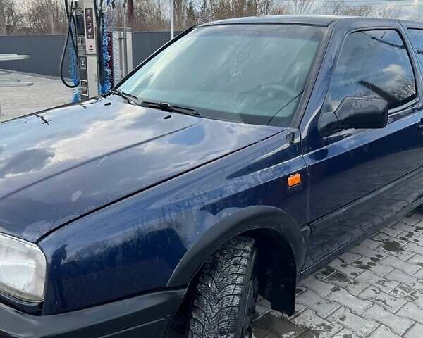 Синій Фольксваген Гольф, об'ємом двигуна 1.4 л та пробігом 270 тис. км за 1700 $, фото 1 на Automoto.ua