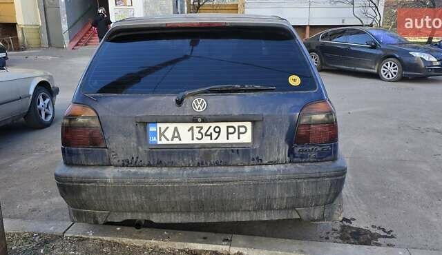 Синий Фольксваген Гольф, объемом двигателя 1.4 л и пробегом 243 тыс. км за 1700 $, фото 1 на Automoto.ua
