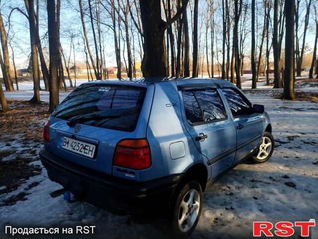 Синій Фольксваген Гольф, об'ємом двигуна 1.4 л та пробігом 180 тис. км за 1999 $, фото 1 на Automoto.ua