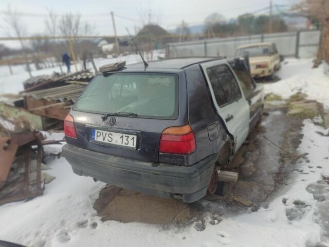 Синий Фольксваген Гольф, объемом двигателя 0 л и пробегом 1 тыс. км за 150 $, фото 1 на Automoto.ua