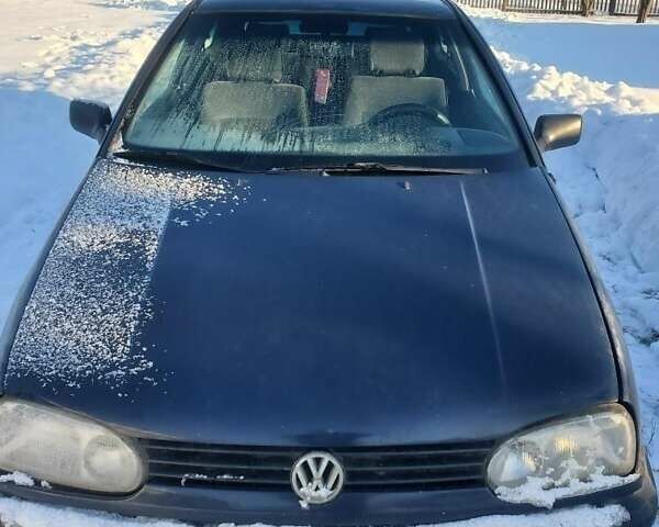 Синий Фольксваген Гольф, объемом двигателя 1.8 л и пробегом 200 тыс. км за 1700 $, фото 1 на Automoto.ua