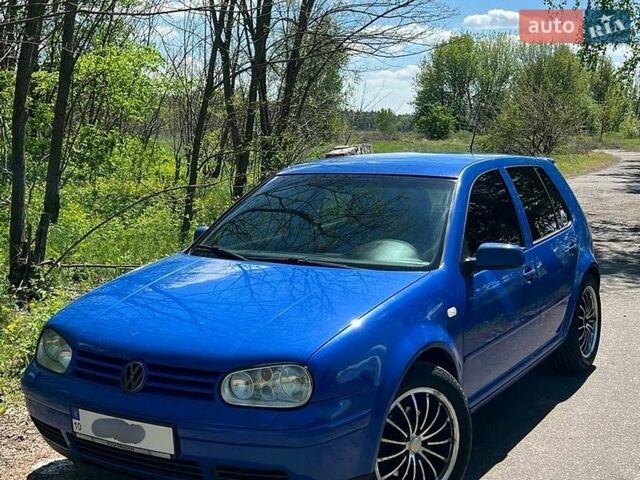 Синий Фольксваген Гольф, объемом двигателя 1.78 л и пробегом 381 тыс. км за 4950 $, фото 1 на Automoto.ua