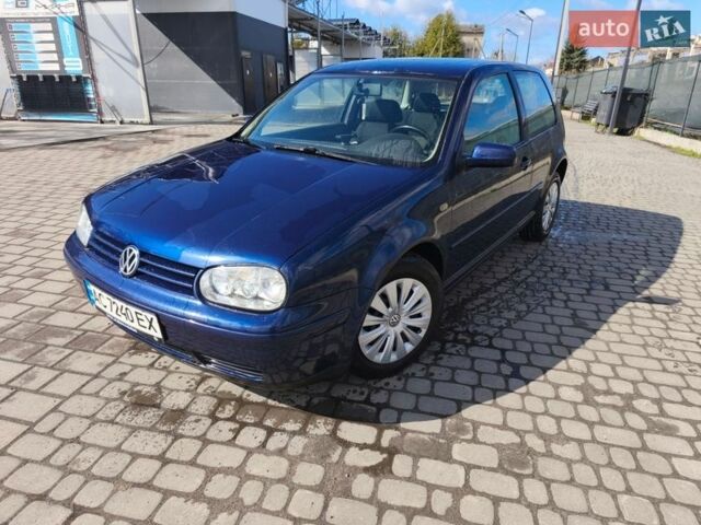 Синій Фольксваген Гольф, об'ємом двигуна 1.6 л та пробігом 318 тис. км за 2300 $, фото 1 на Automoto.ua