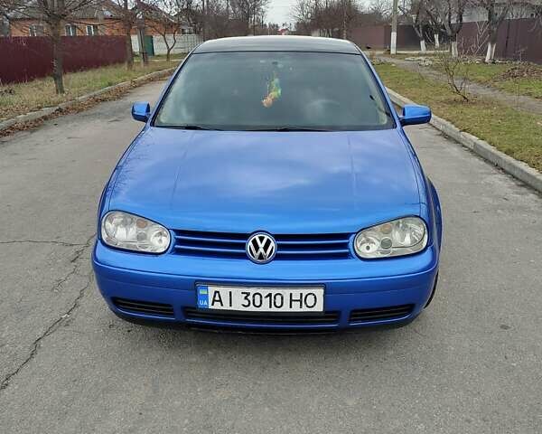 Синий Фольксваген Гольф, объемом двигателя 1.78 л и пробегом 256 тыс. км за 4200 $, фото 1 на Automoto.ua