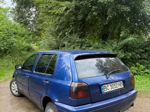 Синій Фольксваген Гольф, об'ємом двигуна 1.9 л та пробігом 350 тис. км за 2003 $, фото 1 на Automoto.ua