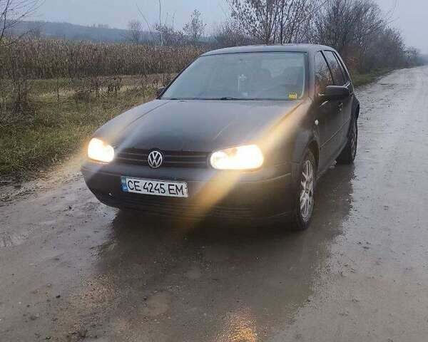 Синий Фольксваген Гольф, объемом двигателя 1.4 л и пробегом 200 тыс. км за 3200 $, фото 1 на Automoto.ua