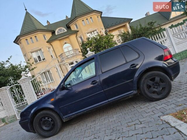 Синій Фольксваген Гольф, об'ємом двигуна 1.39 л та пробігом 357 тис. км за 1600 $, фото 1 на Automoto.ua