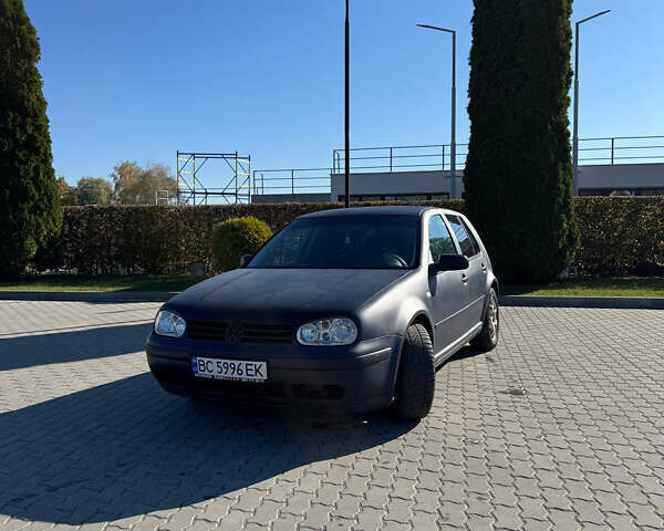 Синій Фольксваген Гольф, об'ємом двигуна 1.39 л та пробігом 340 тис. км за 2850 $, фото 1 на Automoto.ua