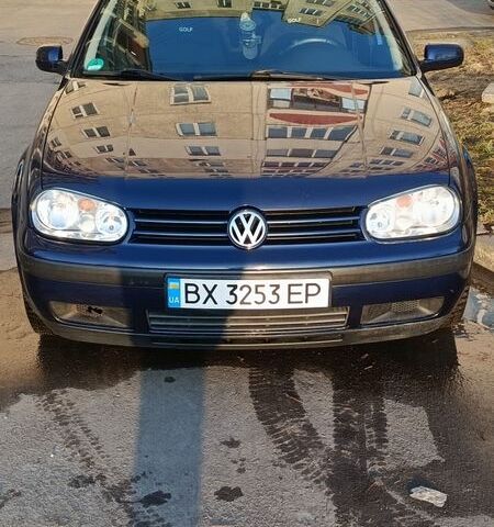 Синий Фольксваген Гольф, объемом двигателя 1.4 л и пробегом 187 тыс. км за 3900 $, фото 1 на Automoto.ua