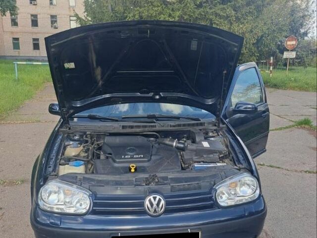 Синій Фольксваген Гольф, об'ємом двигуна 1.6 л та пробігом 188 тис. км за 4100 $, фото 1 на Automoto.ua