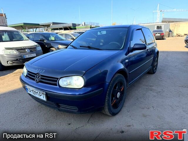 Синій Фольксваген Гольф, об'ємом двигуна 1.4 л та пробігом 300 тис. км за 2700 $, фото 1 на Automoto.ua