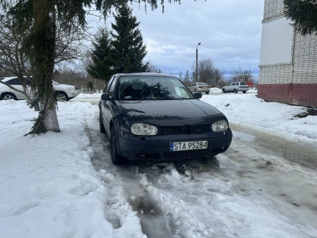 Синий Фольксваген Гольф, объемом двигателя 1.9 л и пробегом 320 тыс. км за 1500 $, фото 1 на Automoto.ua