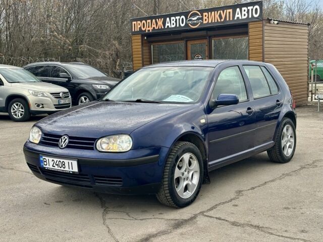 Синий Фольксваген Гольф, объемом двигателя 1.6 л и пробегом 157 тыс. км за 3650 $, фото 1 на Automoto.ua