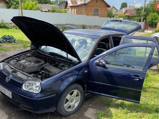 Синій Фольксваген Гольф, об'ємом двигуна 1.78 л та пробігом 315 тис. км за 3000 $, фото 1 на Automoto.ua
