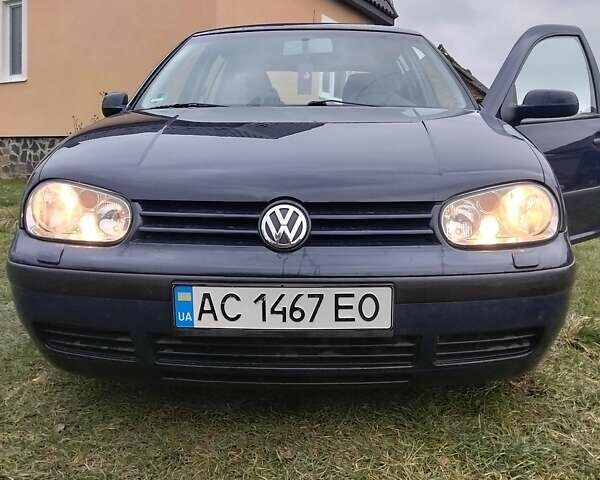 Синій Фольксваген Гольф, об'ємом двигуна 1.39 л та пробігом 233 тис. км за 3100 $, фото 1 на Automoto.ua
