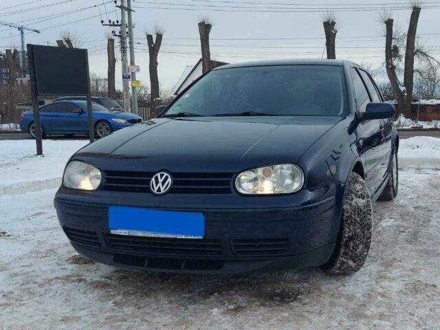 Синий Фольксваген Гольф, объемом двигателя 0 л и пробегом 318 тыс. км за 4100 $, фото 1 на Automoto.ua