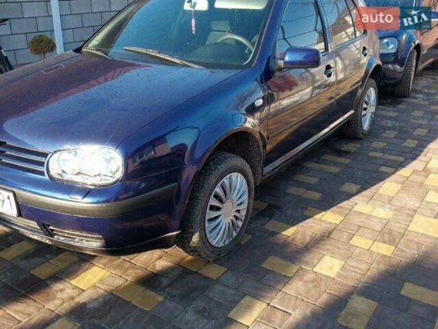 Синій Фольксваген Гольф, об'ємом двигуна 1.9 л та пробігом 420 тис. км за 1900 $, фото 1 на Automoto.ua