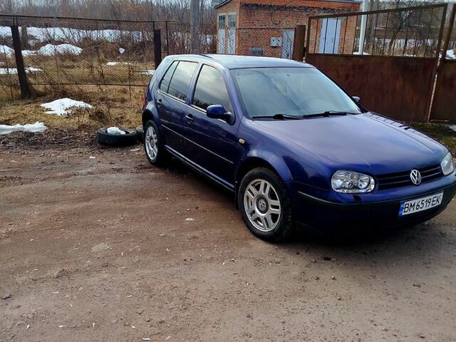 Синий Фольксваген Гольф, объемом двигателя 1.4 л и пробегом 245 тыс. км за 3000 $, фото 1 на Automoto.ua