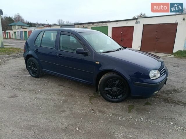 Синий Фольксваген Гольф, объемом двигателя 1.9 л и пробегом 445 тыс. км за 1300 $, фото 1 на Automoto.ua
