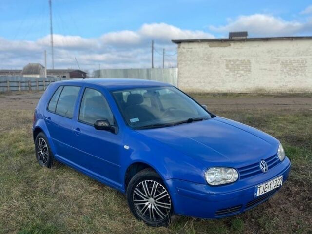 Синій Фольксваген Гольф, об'ємом двигуна 1.9 л та пробігом 300 тис. км за 1500 $, фото 1 на Automoto.ua