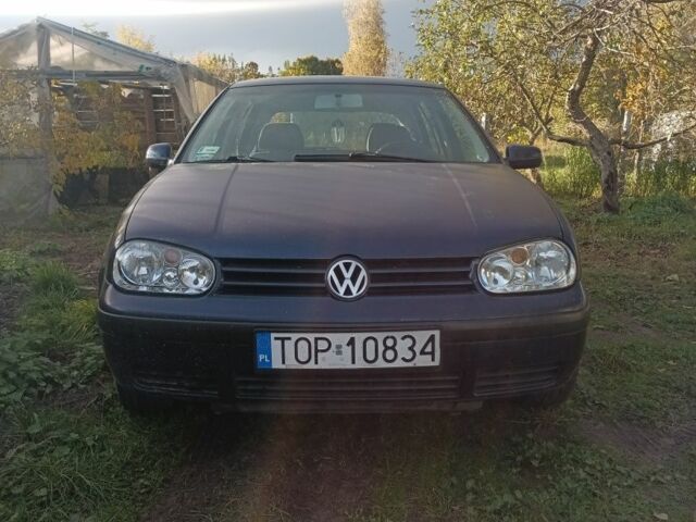 Синий Фольксваген Гольф, объемом двигателя 2 л и пробегом 460 тыс. км за 1700 $, фото 1 на Automoto.ua