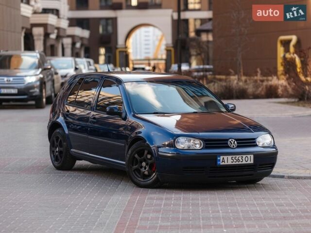 Синій Фольксваген Гольф, об'ємом двигуна 1.39 л та пробігом 239 тис. км за 4300 $, фото 1 на Automoto.ua
